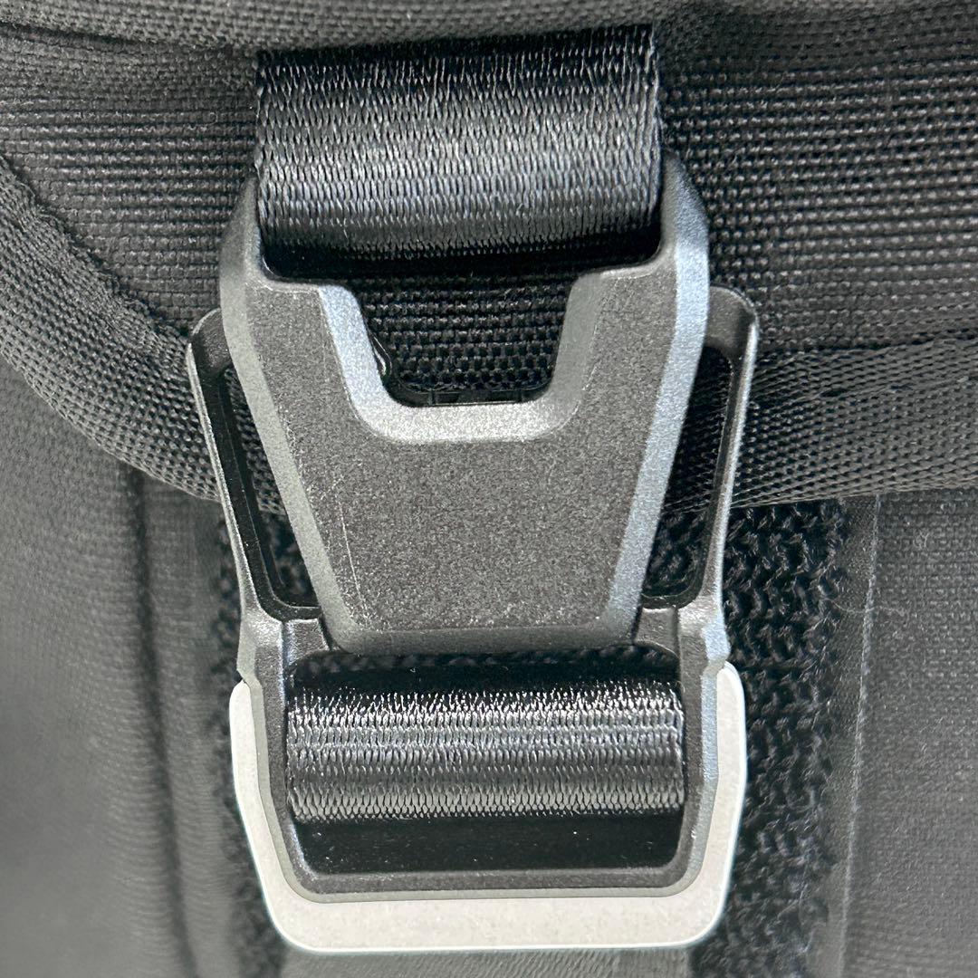 【極美品】 AS2OV スタンダード メッセンジャーバッグ CORDURA