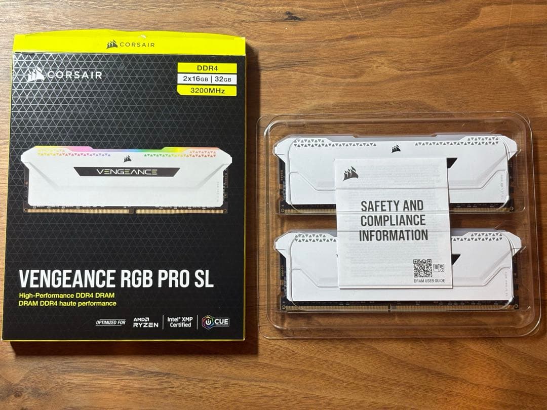 メモリー CORSAIR VENGEANCE RGB PRO SL 32GB