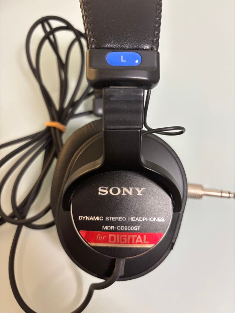 【美品】SONY MDR-CD900ST ダイナミックステレオヘッドフォン