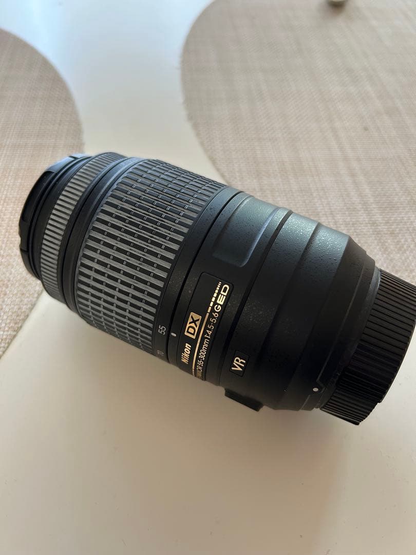 Nikon AF-S NIKKOR 55-300mm VR ズームレンズ