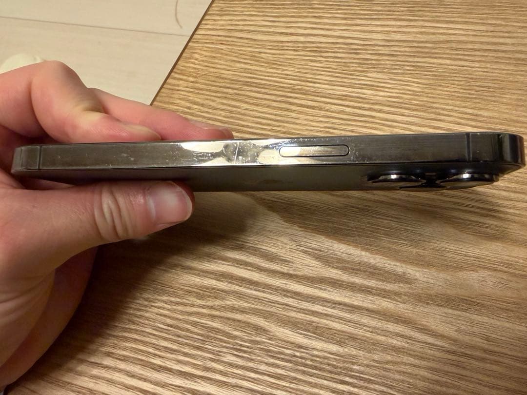 iPhone 13pro 256GB グラファイト simフリー