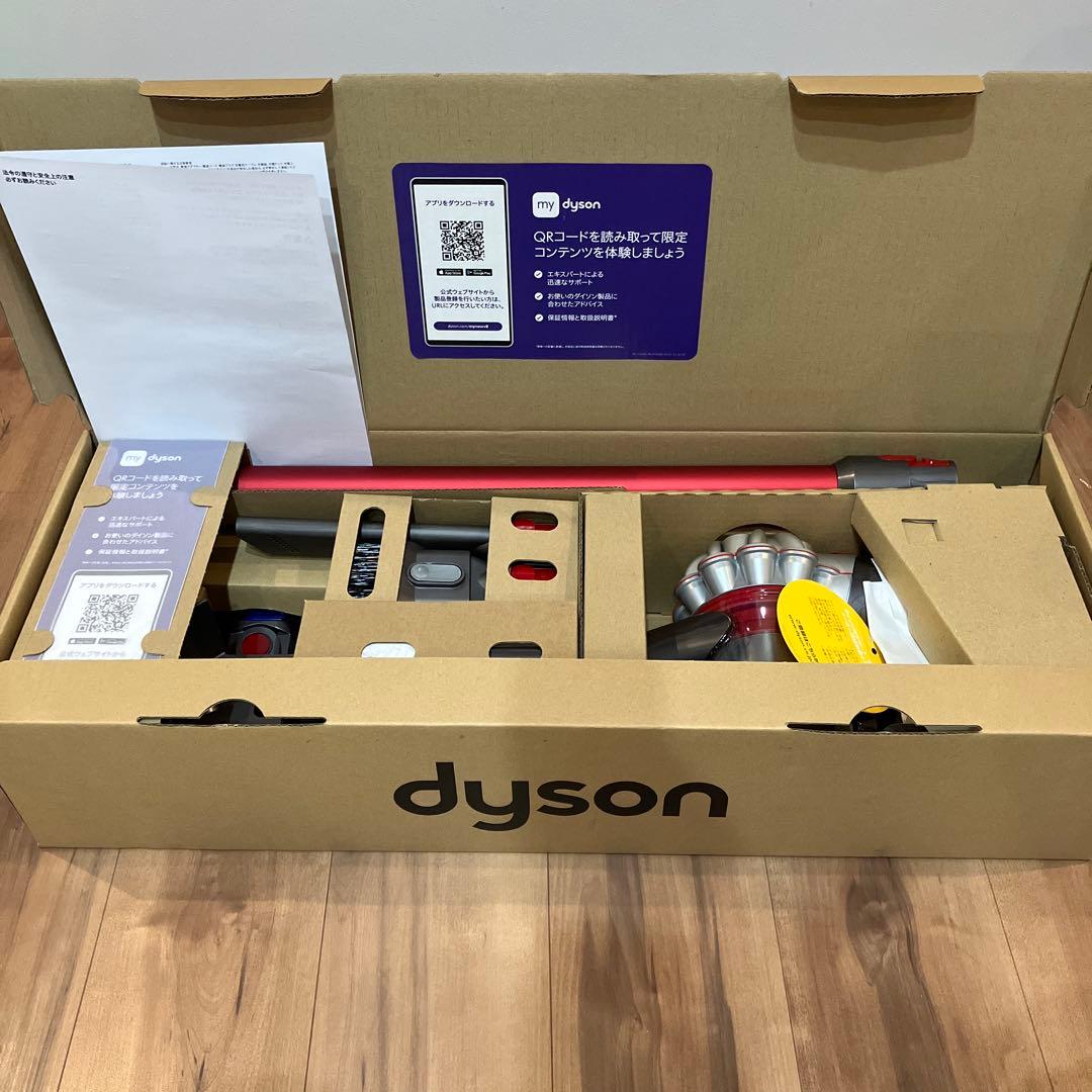掃除機・クリーナー dyson v8