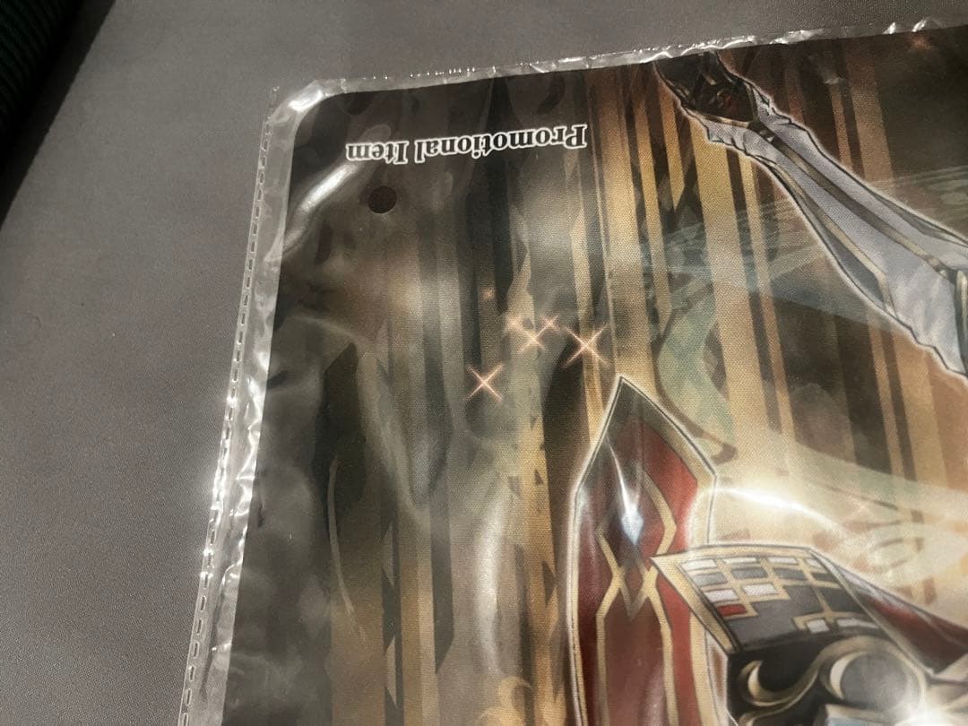 遊戯王wcs2023世界大会　プレイマット 珍しいチャンピオン賞品