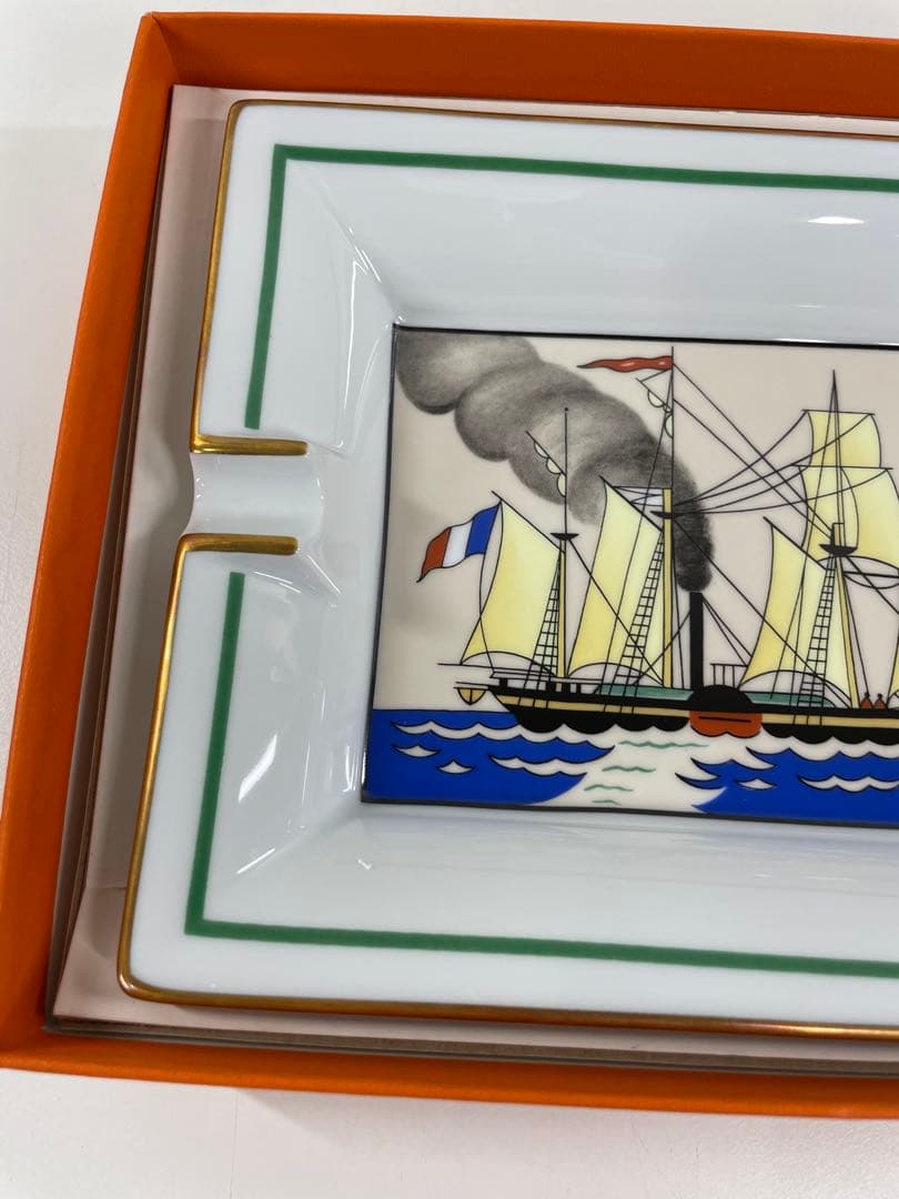 HERMES 帆船デザイン 置き型灰皿 陶磁器製