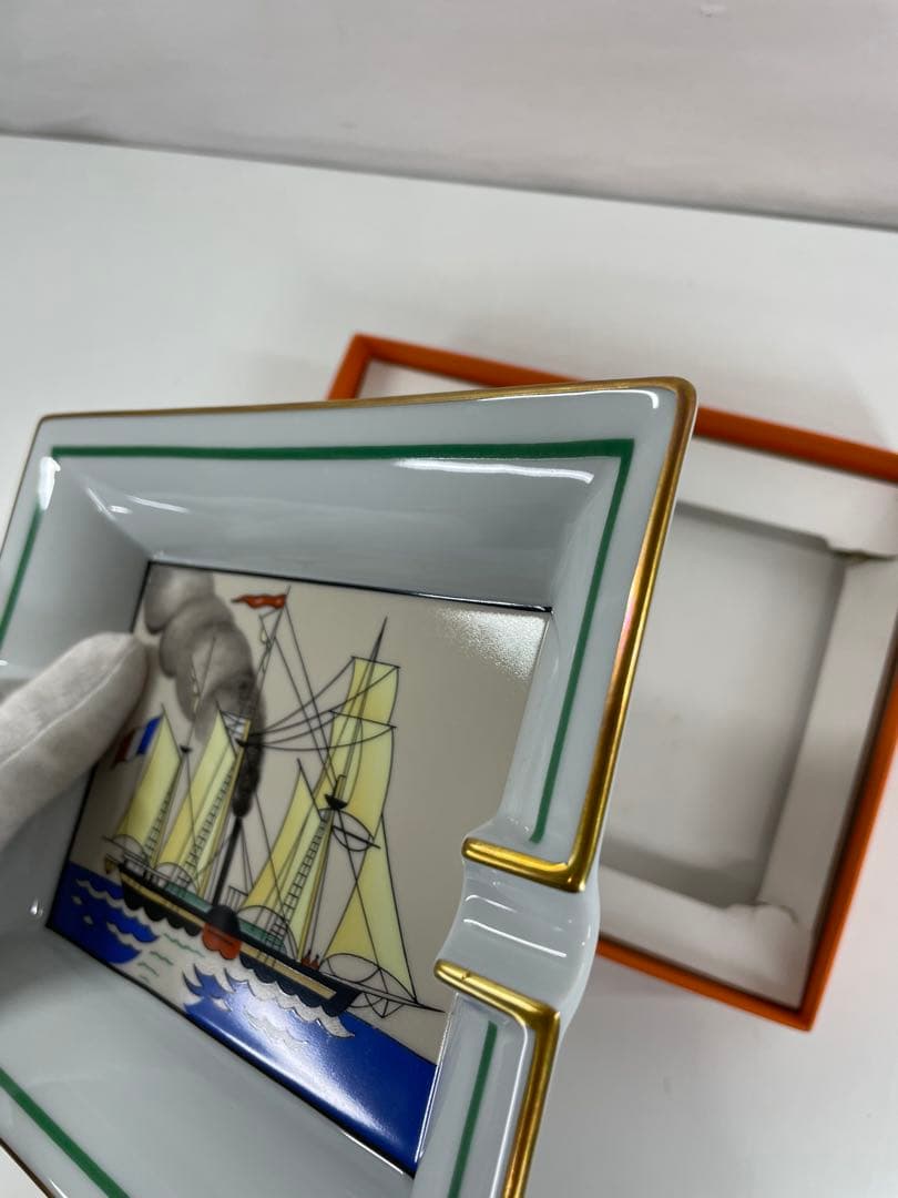 HERMES 帆船デザイン 置き型灰皿 陶磁器製