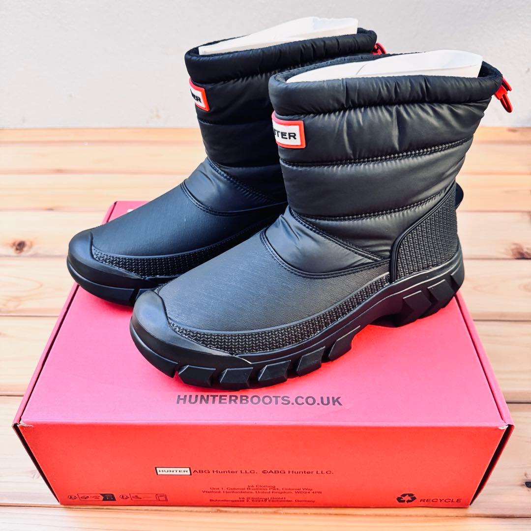 大特価新品超人気 HUNTER スノーブーツ ショート (24cm) 防水防寒