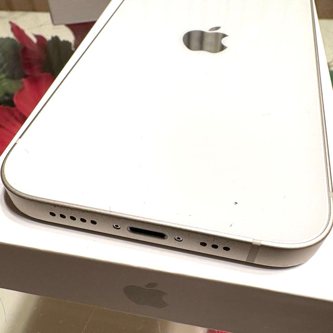 極美品　Apple iPhone 13スターライト　白