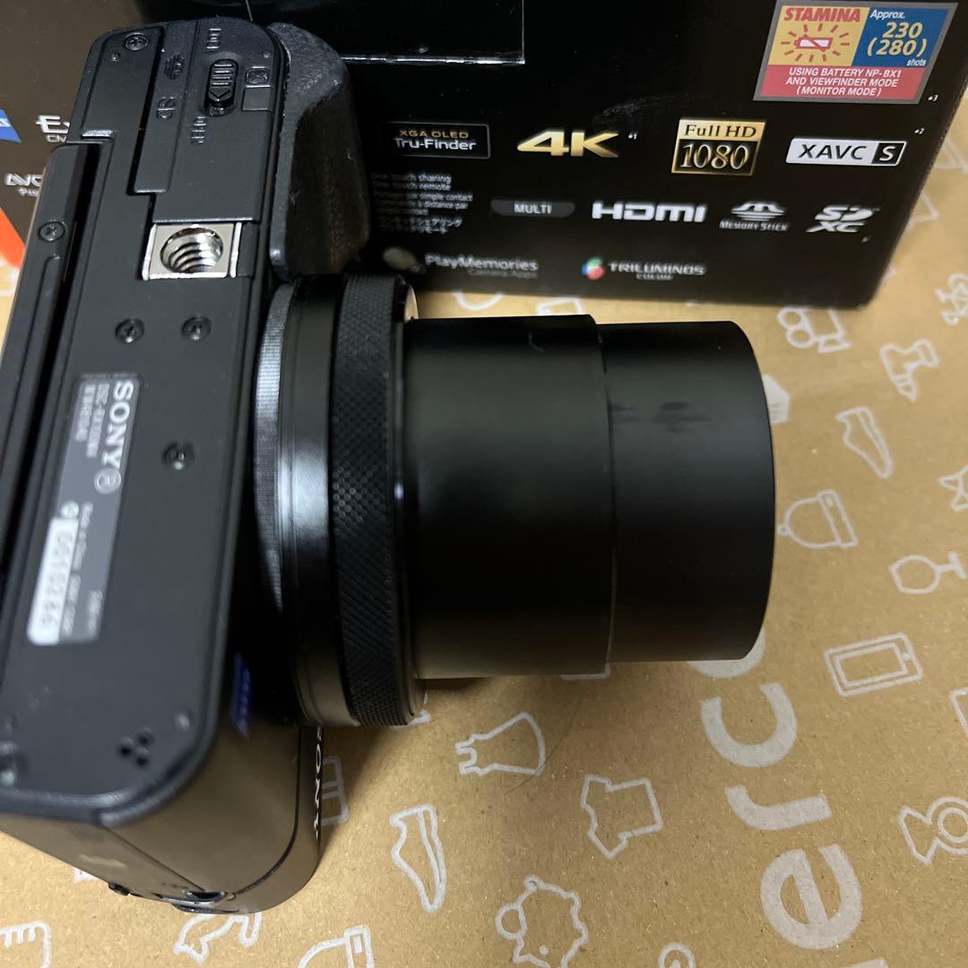 ソニー　サイバーショット　Sony DSC-RX100M4