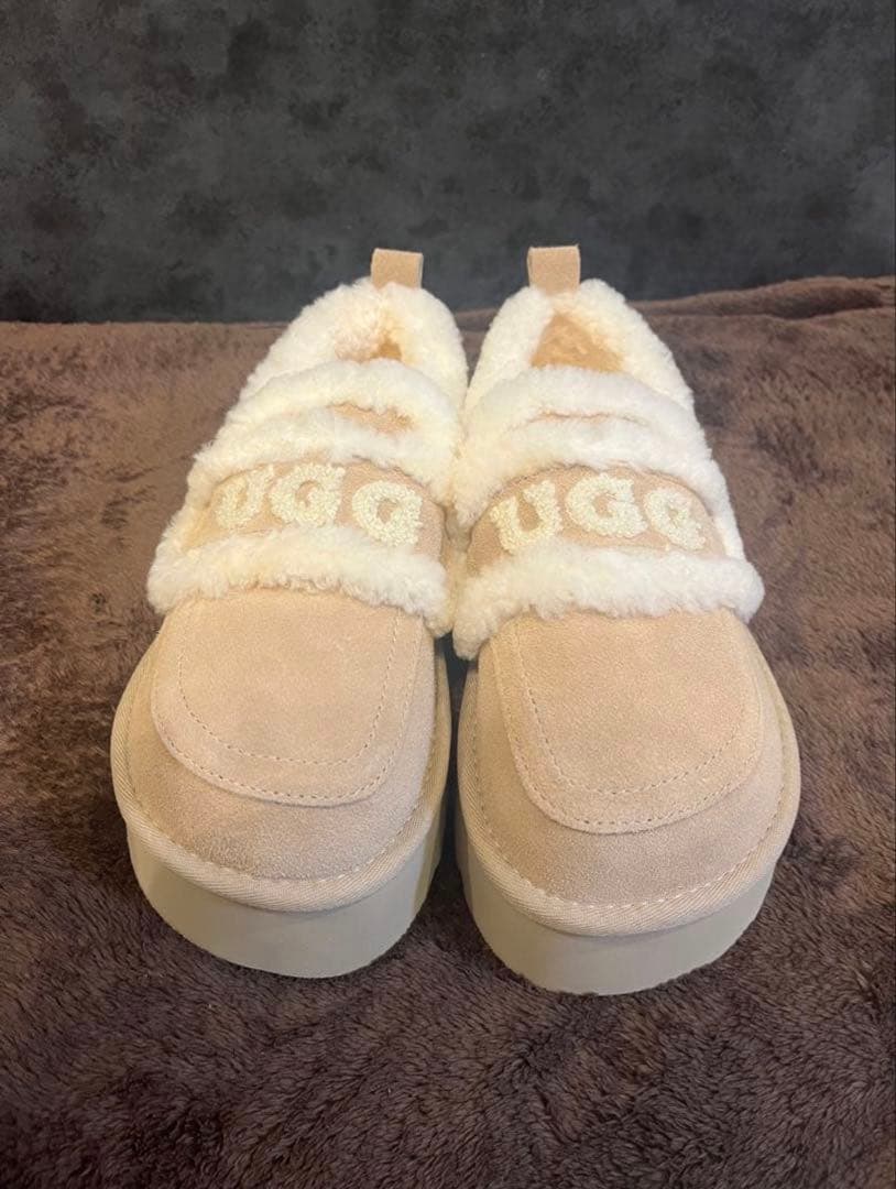 UGG アグ　ベージュ 厚底 25cm