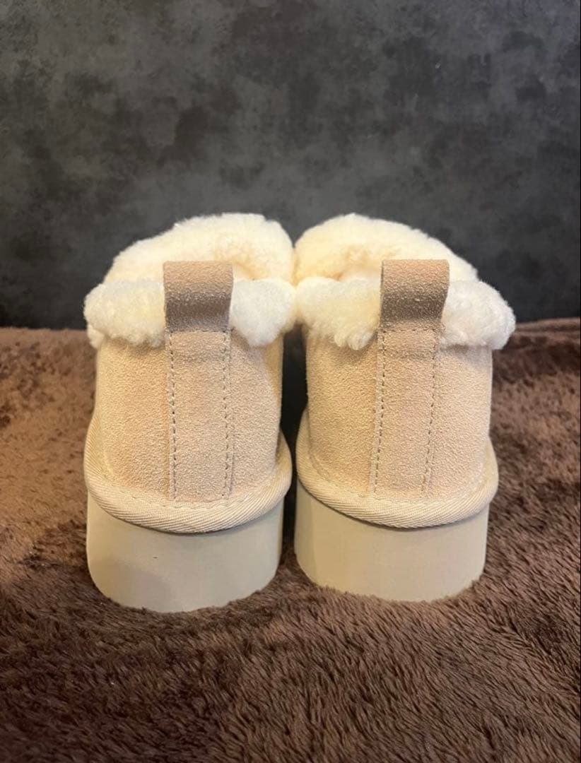 UGG アグ　ベージュ 厚底 25cm