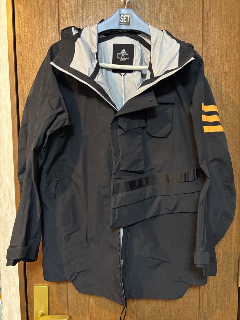 y*3様 adidas.TERREX 黒RAIN.RDYフード付ナイロンジャケッ