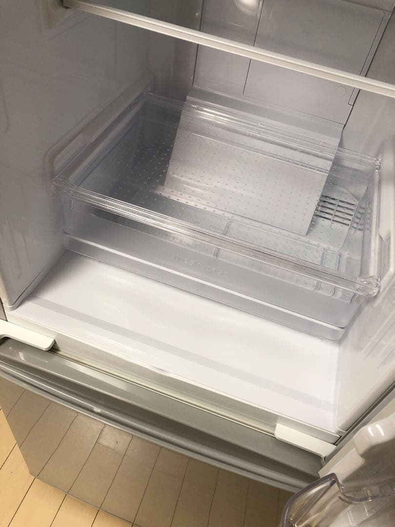 シャープ　冷蔵庫　SHARP SJ-D17F-S シルバー　2020年製