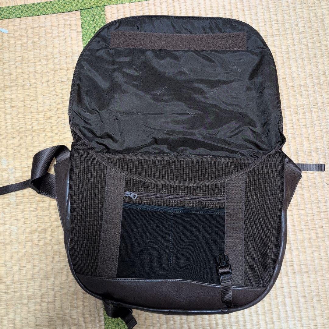 PORTER ZOOM メッセンジャーバッグ ブラウン　レザー