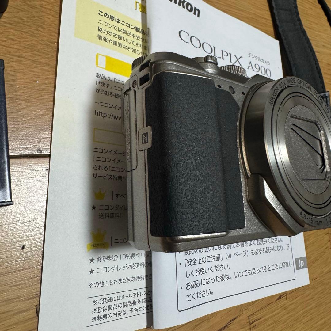 【美品】Nikon COOLPIX A900 シルバー