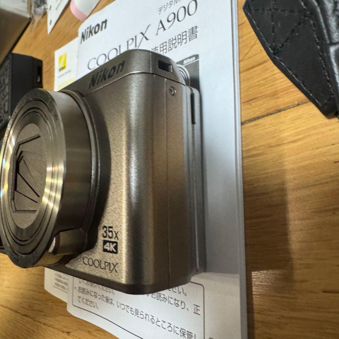 【美品】Nikon COOLPIX A900 シルバー