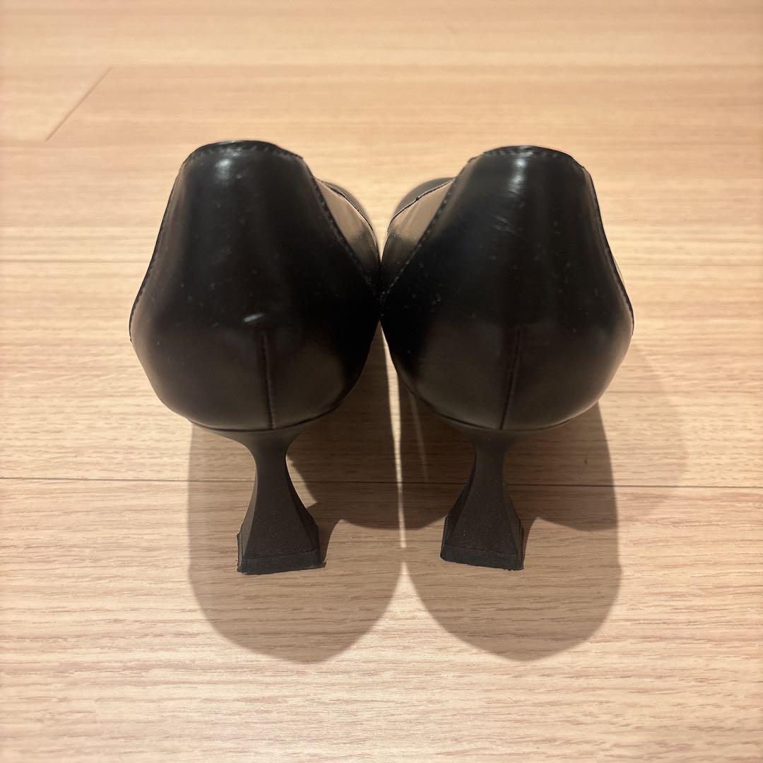 ánuans アニュアンス　ブラック ラウンドパンプス