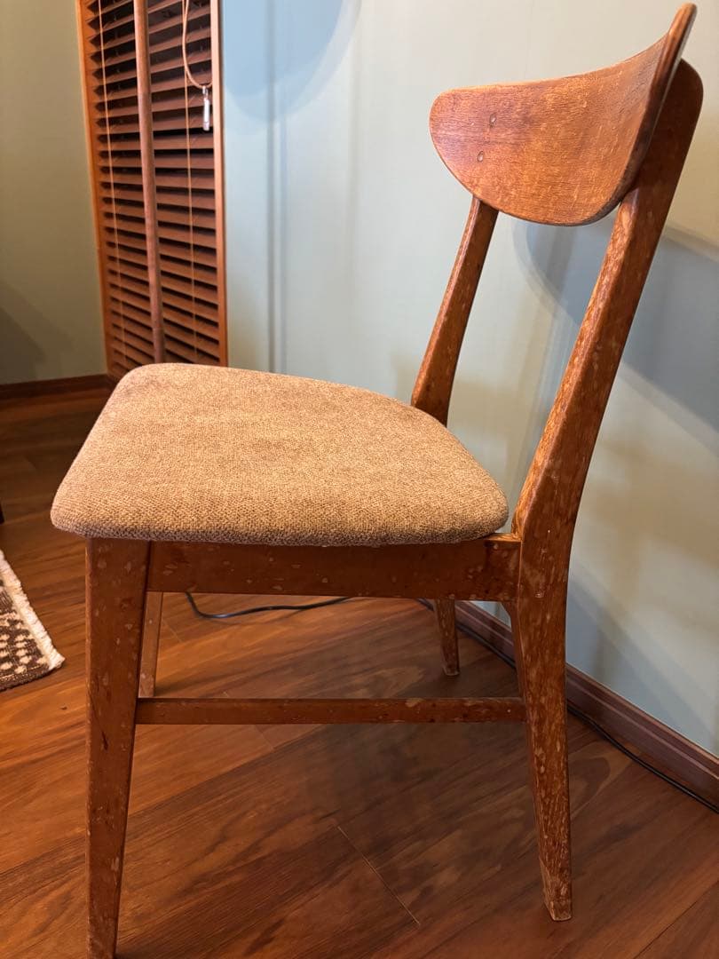 TRAM購入　デンマーク　ビンテージチェア　北欧