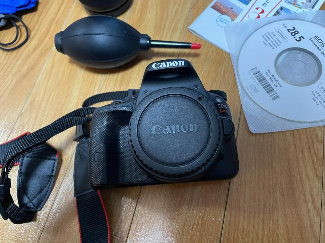Canon EOS Kiss X7 [デジタル一眼レフカメラ] +レンズ+α