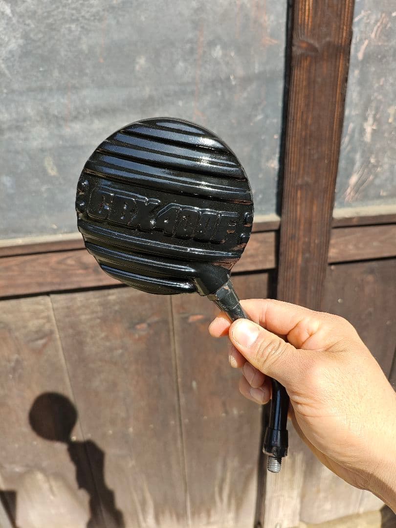 10ミリ　バイク用 黒の丸型ミラー 反射鏡　cbx