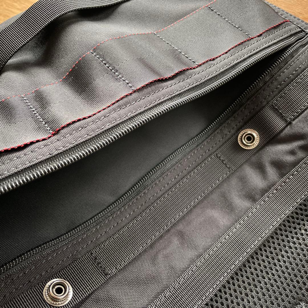 新品 黒 BRIEFING ブリーフィング FLAP 11 フラップ PCケース