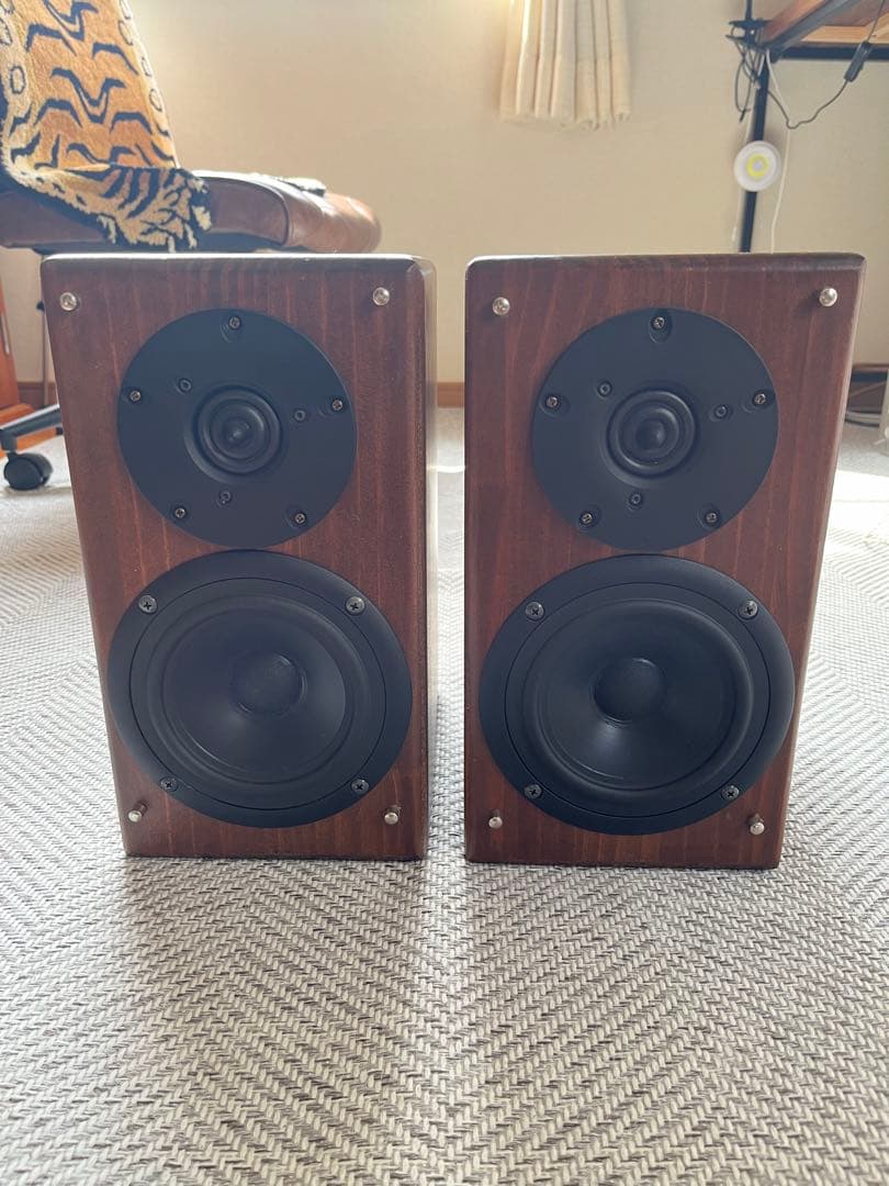 自作スピーカー　パイン集成材エンクロージャー