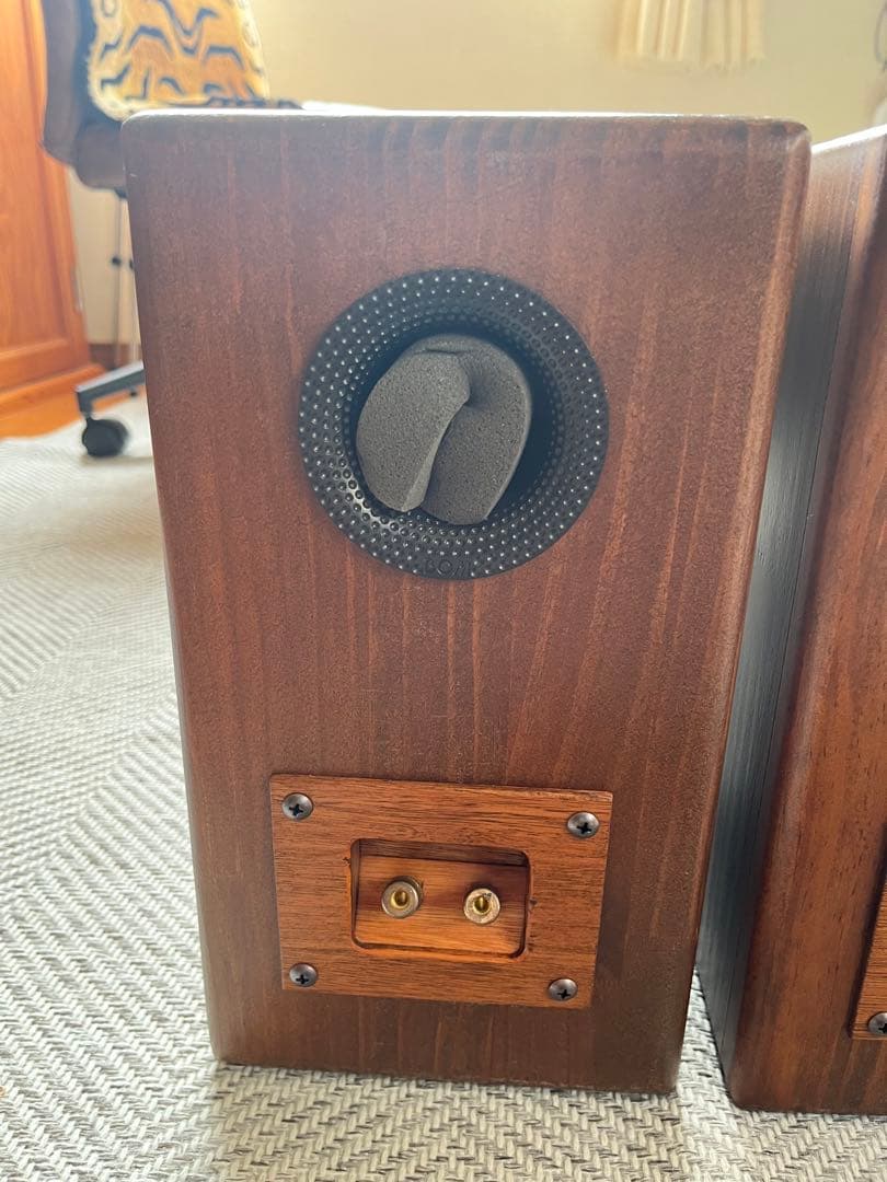 自作スピーカー　パイン集成材エンクロージャー