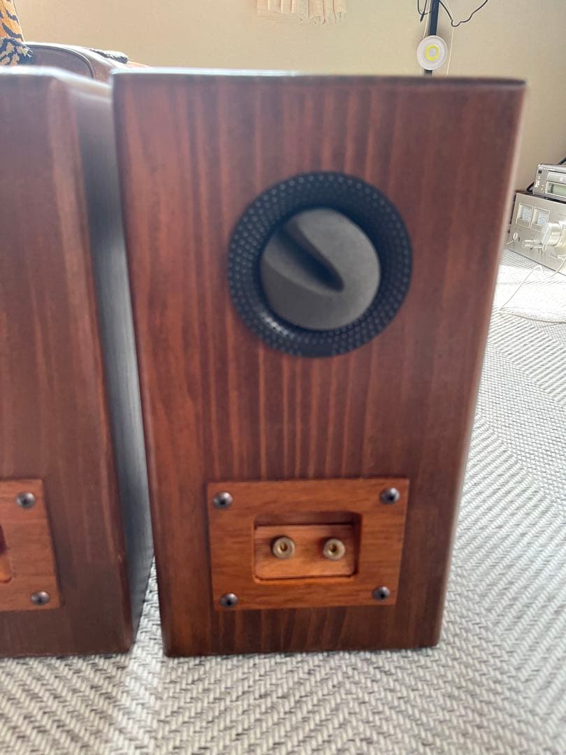 自作スピーカー　パイン集成材エンクロージャー