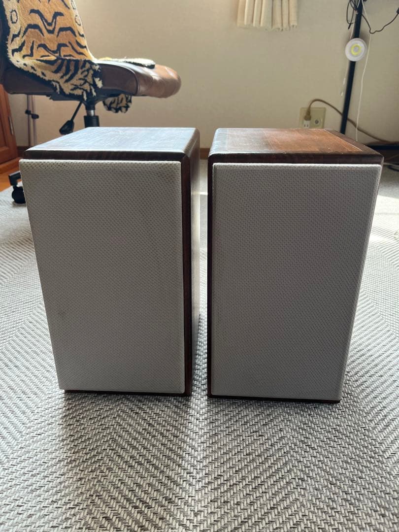 自作スピーカー　パイン集成材エンクロージャー