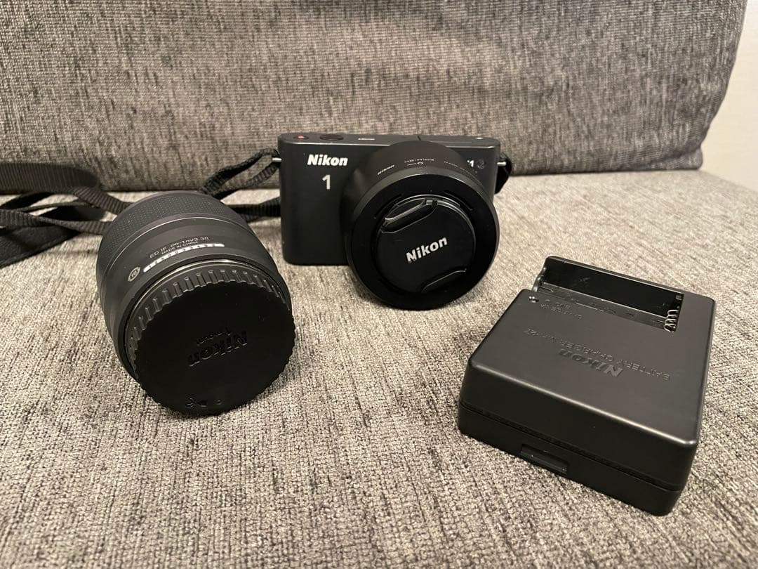 Nikon 1 J1 デジタル一眼レフカメラ