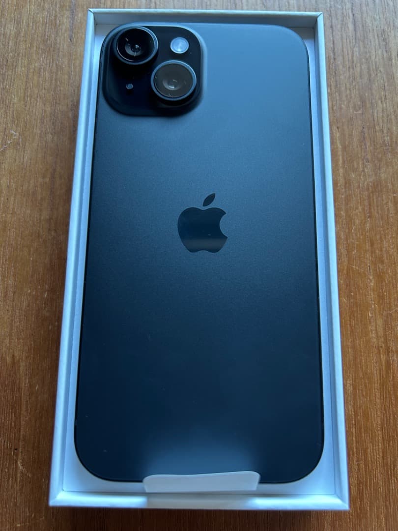 【新品未使用】iPhone15 128GB ブラック SIMフリー