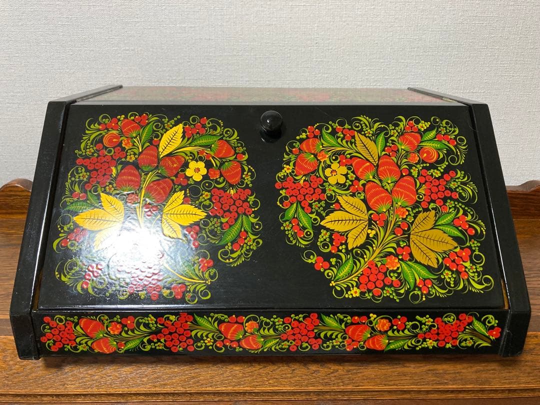 ロシア雑貨☆伝統工芸ホフロマ塗り収納ケース木製箱bread boxマトリョーシカ