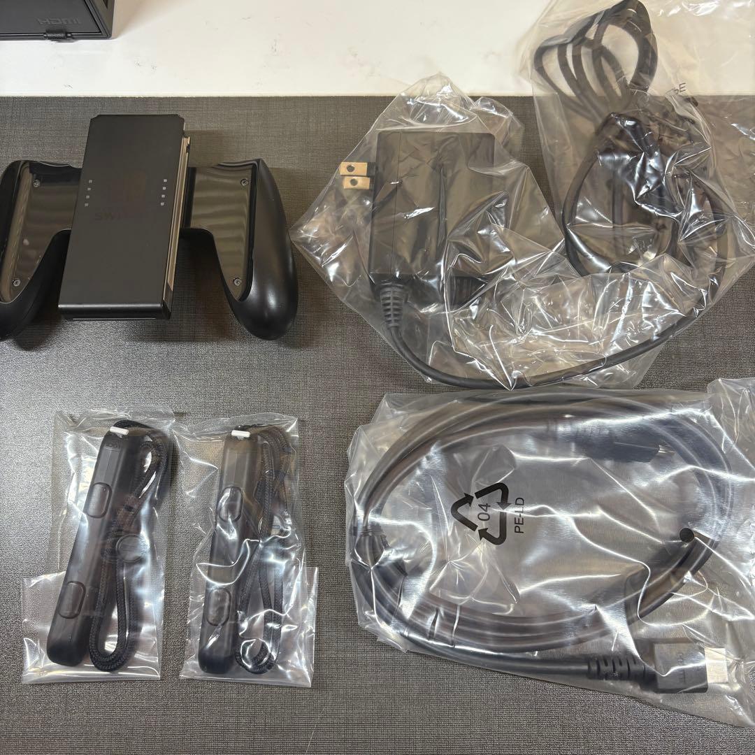 Nintendo Switch　本体　任天堂　バッテリー強化版