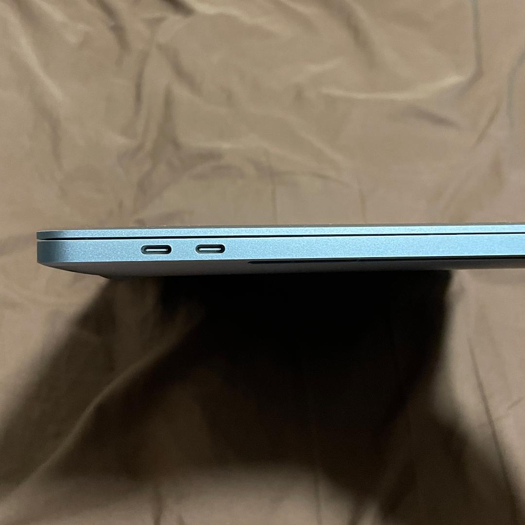 MT-MacBook Pro 16インチCore i9/32GB/1TB