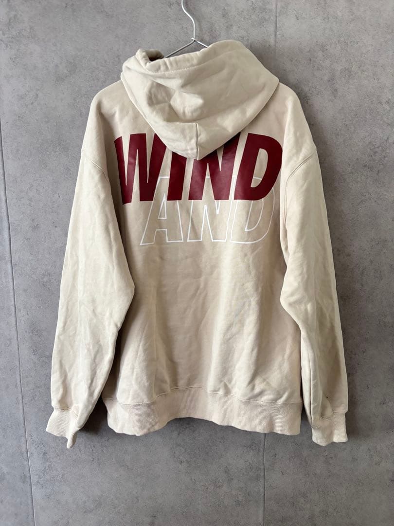 ウィンダンシー WIND AND SEA　ロゴプルオーバーパーカー