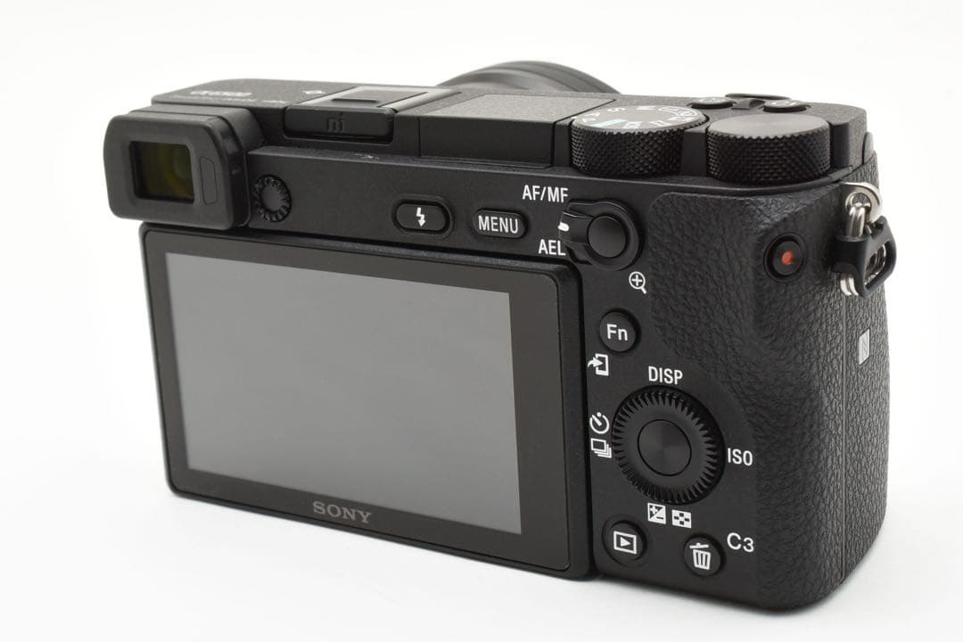 美品　SONY α6500 ミラーレス一眼 Wi-Fi搭載