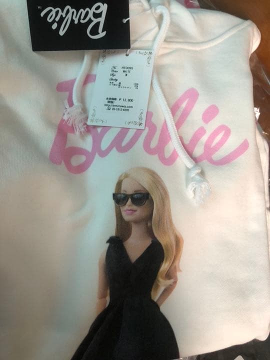エミリアウィズ バービーパーカー