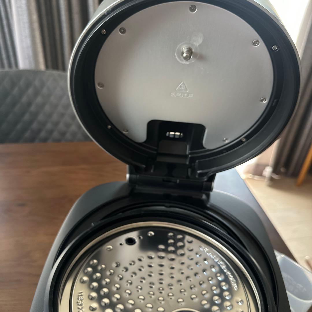 【美品】BALMUDA K08A-BK バルミューダ 炊飯器