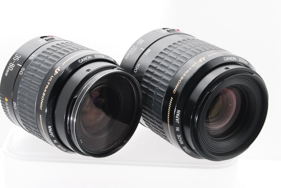 美品 Canon EOS kiss x8i ダブルレンズセット　初期不良保証付き