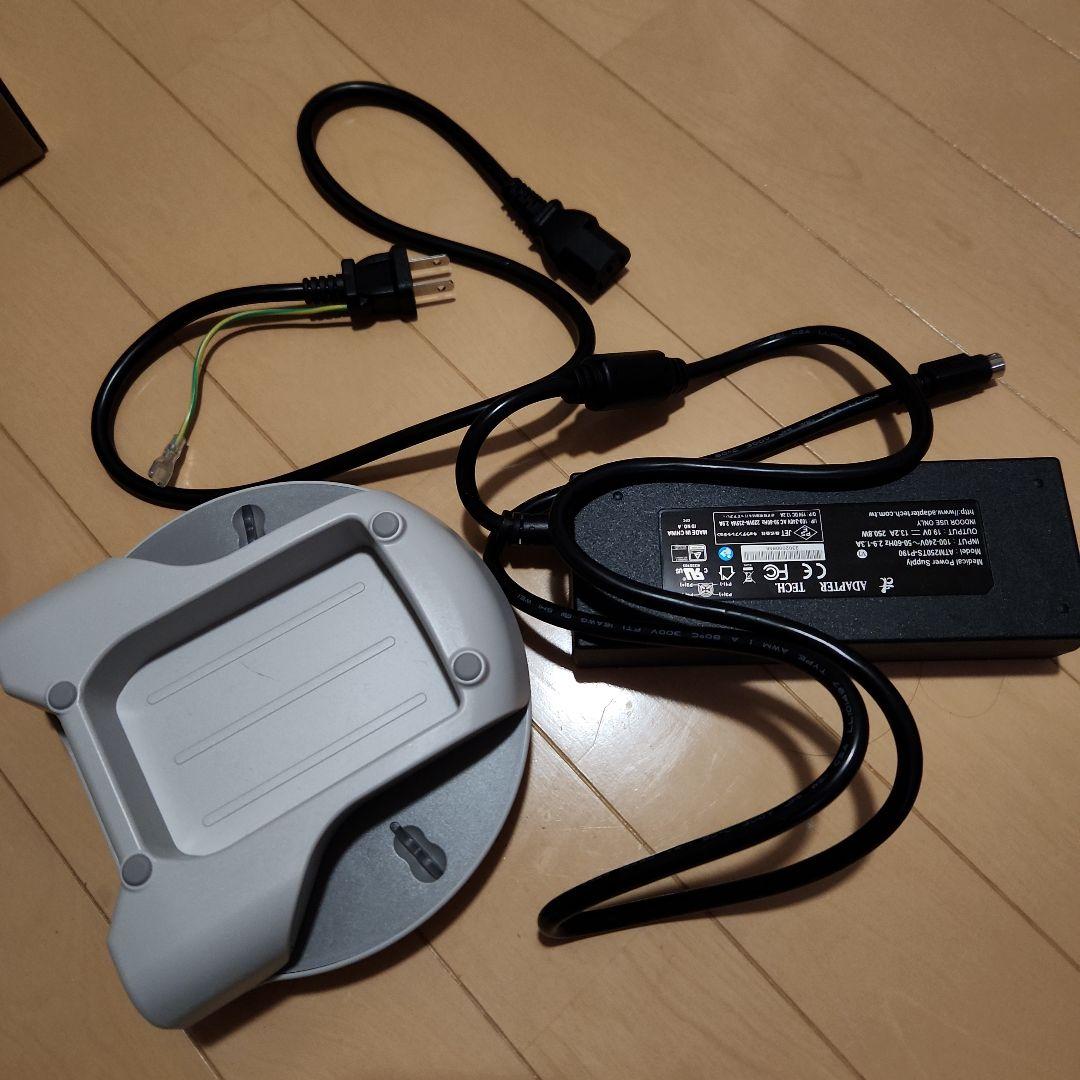 LOVOT チャージスタンド