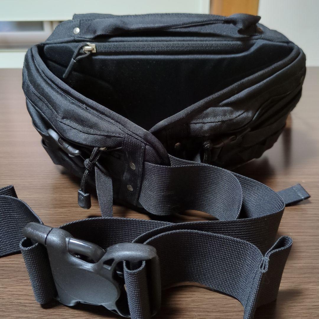 THE NORTH FACE STEEP TECH ボディバッグ