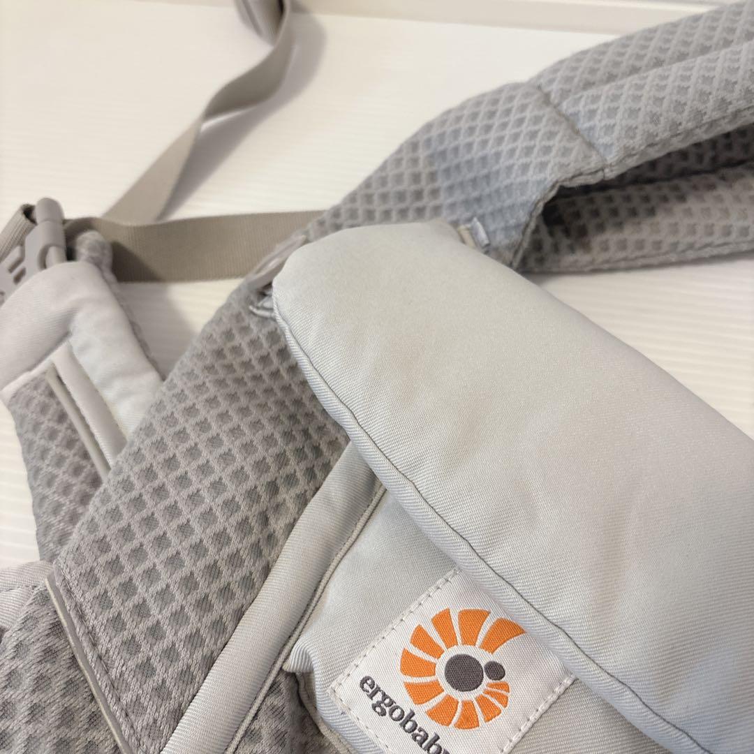 【美品】 エルゴベビー オムニブリーズ 抱っこ紐 パールグレー