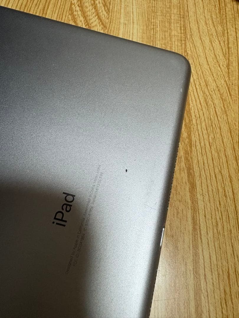 iPad 第6世代 wi-fi+cellular スペースグレイ 128GB