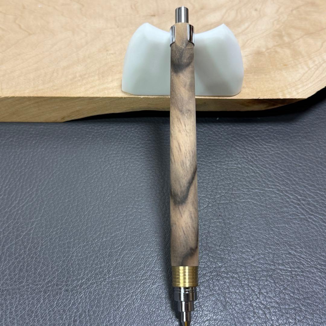 165黒柿　木製シャーペン　最強低重心(少しR) 溝つき　真鍮　無塗装