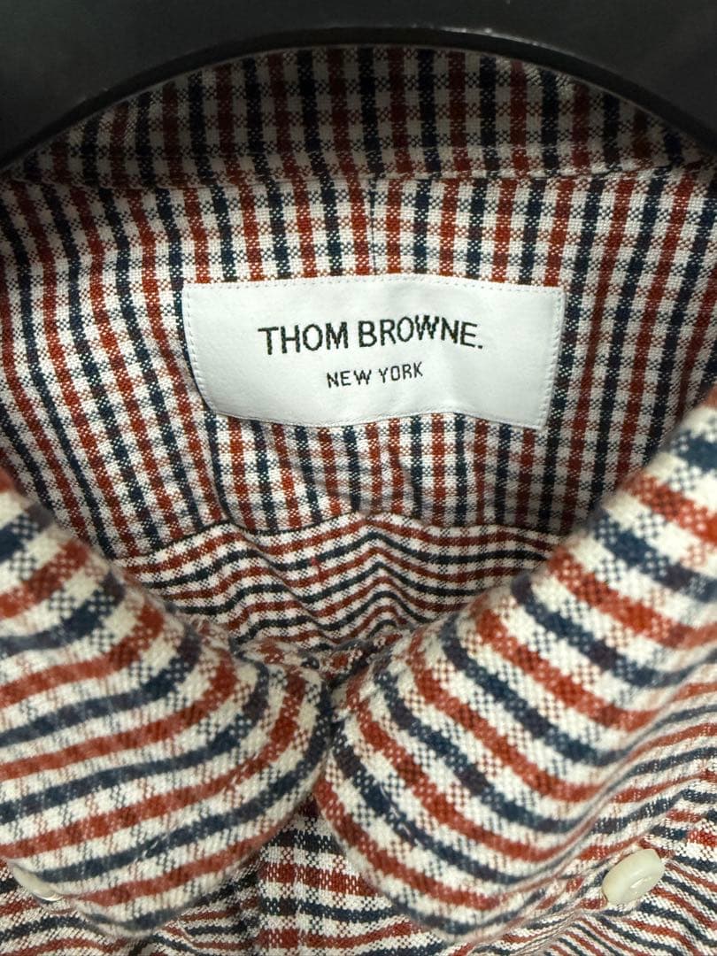 トムブラウン　RWBアームバンドシャツ　　　　4 ボタンダウンシャツ　THOM