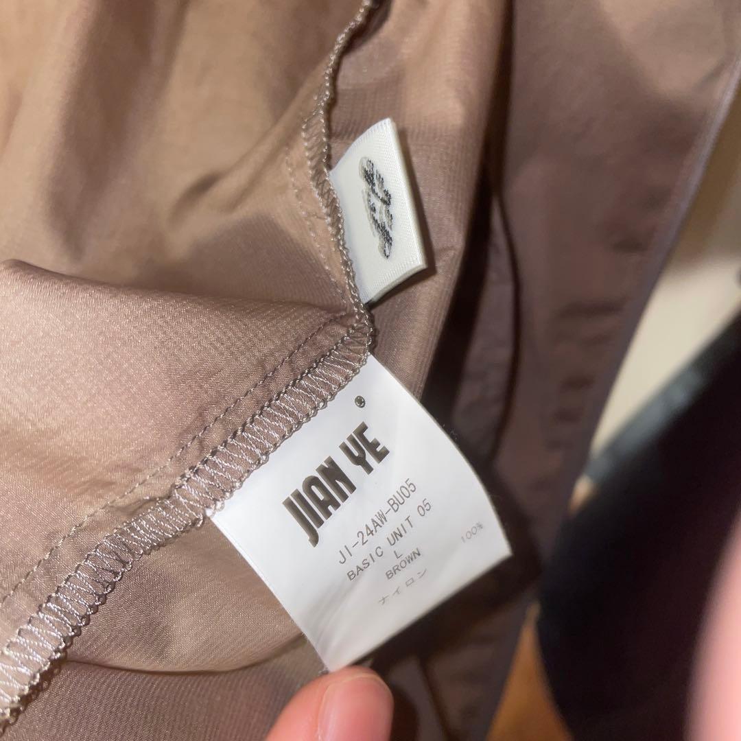 jian ye ナイロンパーカー