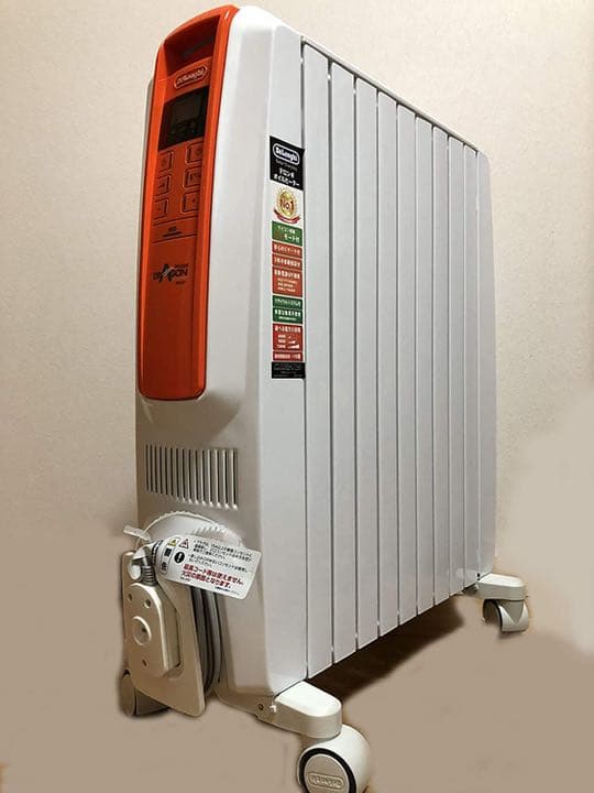 デロンギ オイルヒーター　オレンジ