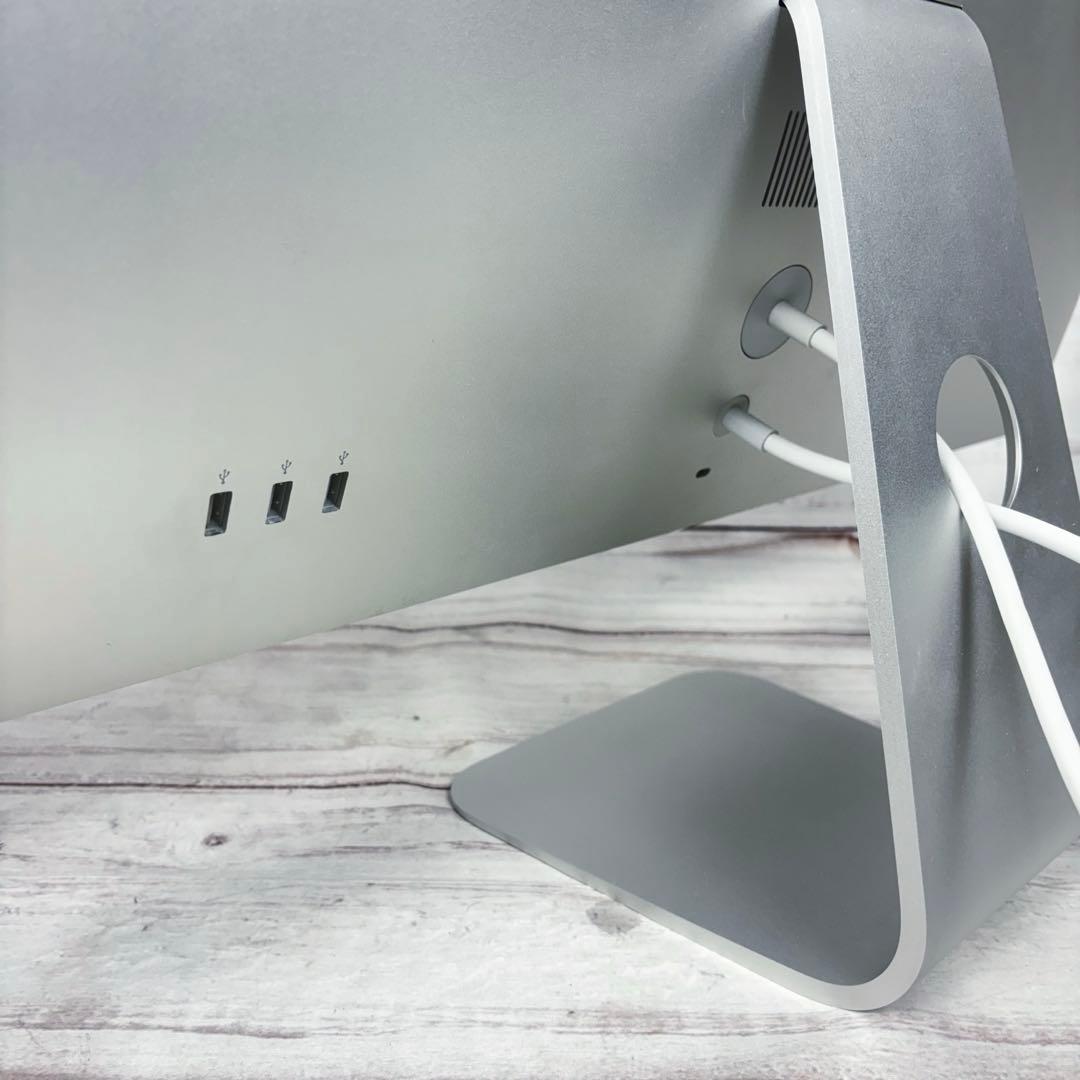 Apple LED Cinema Display 27インチ A1316