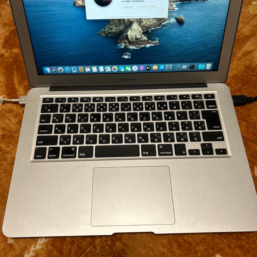 ジャンク品　MacBook Air 2017 A1466 SSDなし