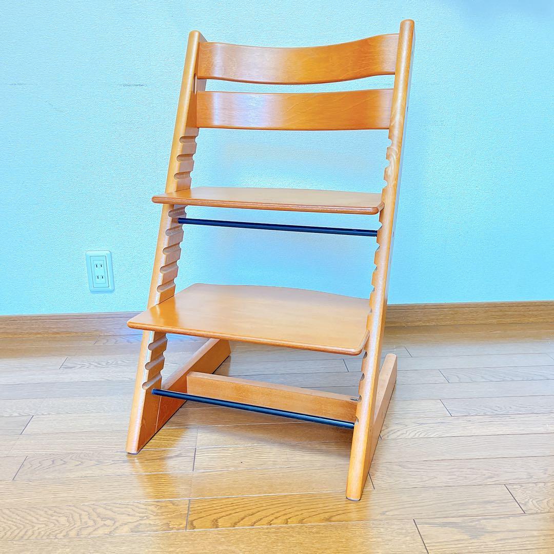 ストッケ　トリップトラップチェア