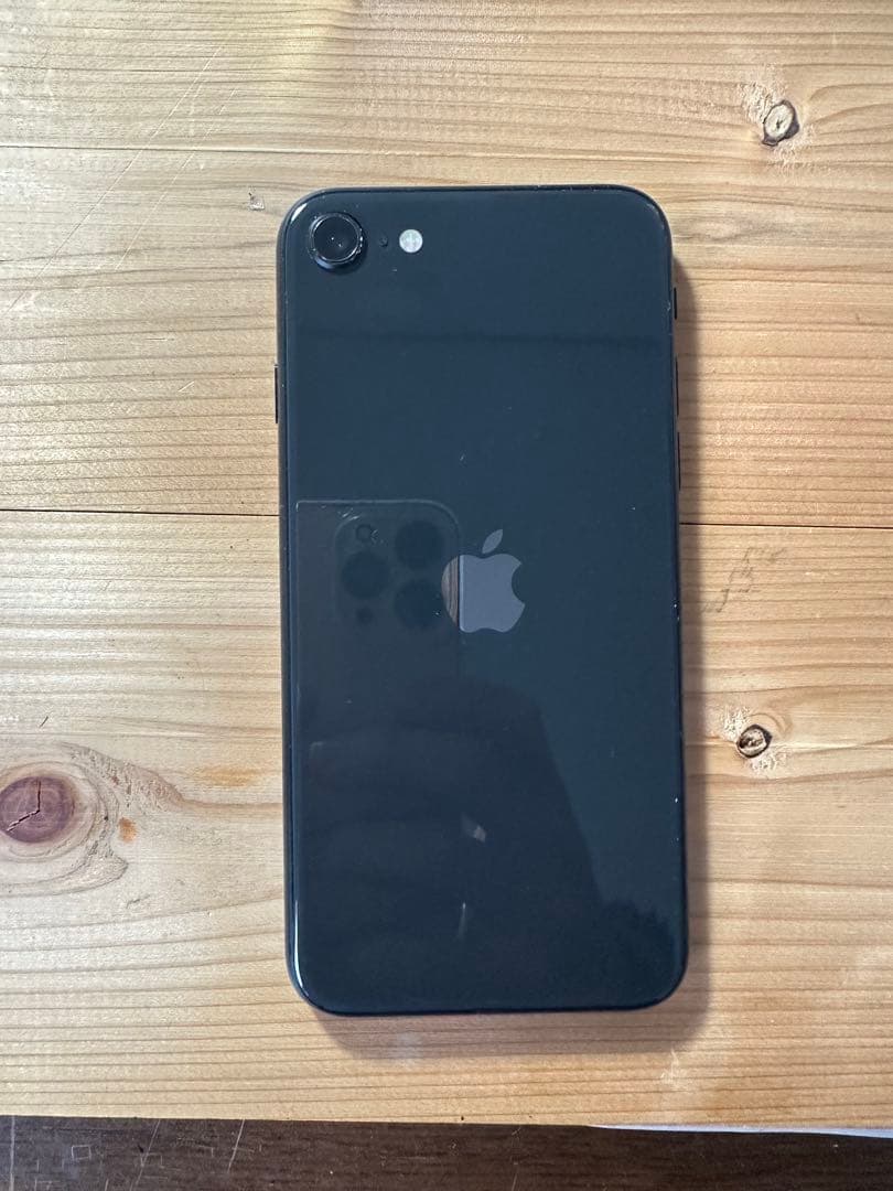 iPhoneSE 第二世代　バッテリー99%